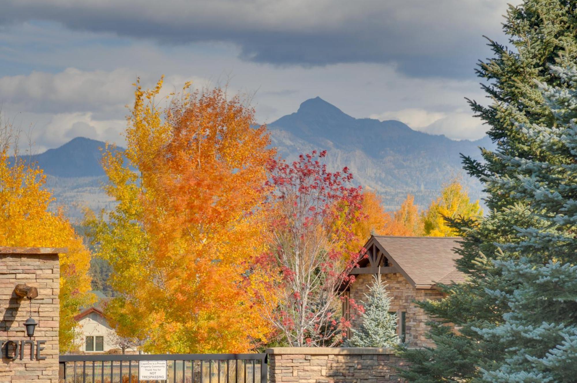 Rustic Village Lake Cabin Escape With Deck And Grill! Pagosa Springs Eksteriør bilde